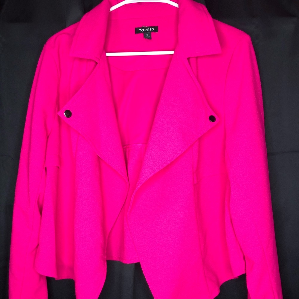 Plus size blazer STILL AVAILABLE